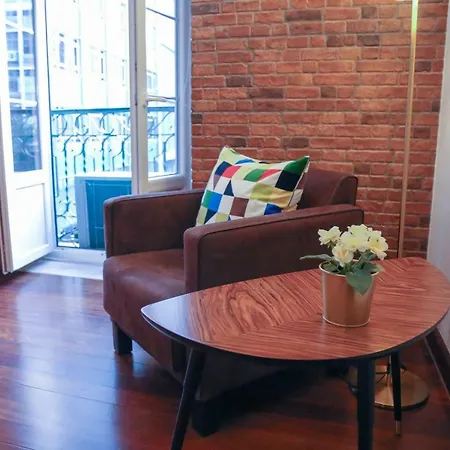 Luxury Tivoli Duplex Apartment Lisbon