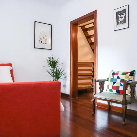 Luxury Tivoli Duplex 아파트 *